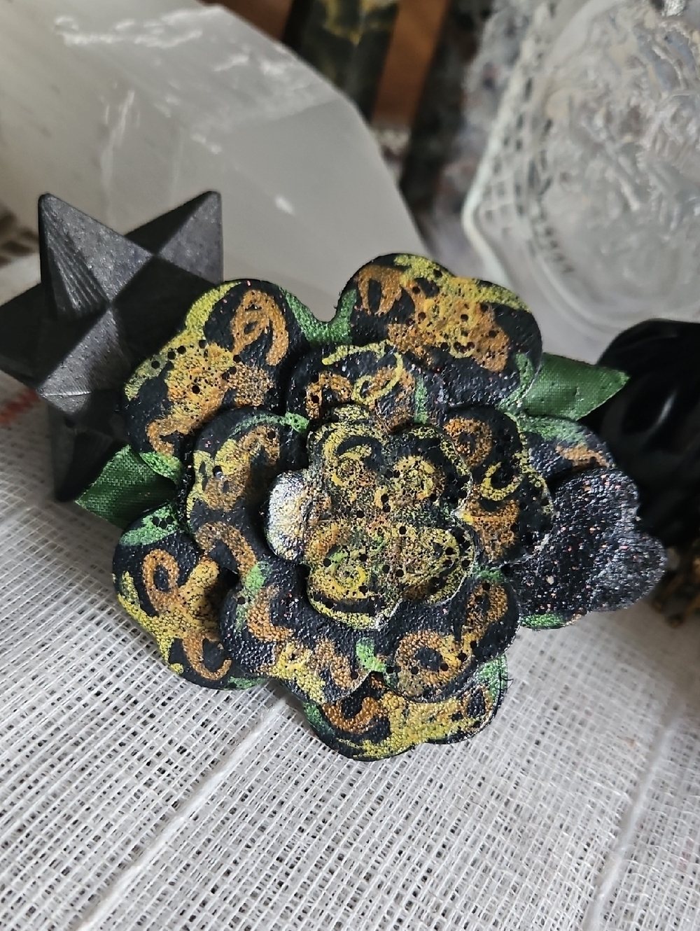 Handcrafted Genuine Leather Hand Tooled & Painted Pet Collar Floral Accent NEW